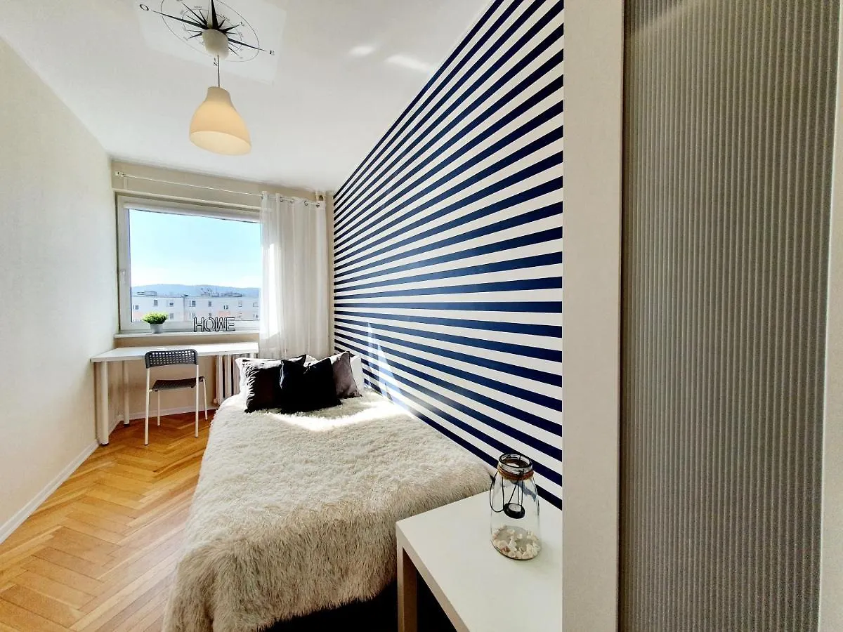 Apartment Pokoje Przy Plazy - Bitwy Pod Plowcami 6